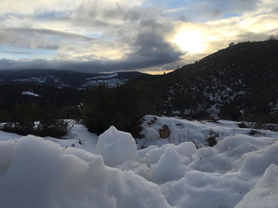 Snow persisted into the weekend on many of the mountains and overlying areas in San Diego County, following the stormy conclusion to the week. 