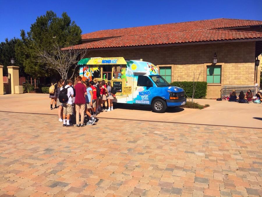 Kona Ice paid a visit to CCHS on Wednesday at lunch. Students flocked to get their cold, sweet treats. 