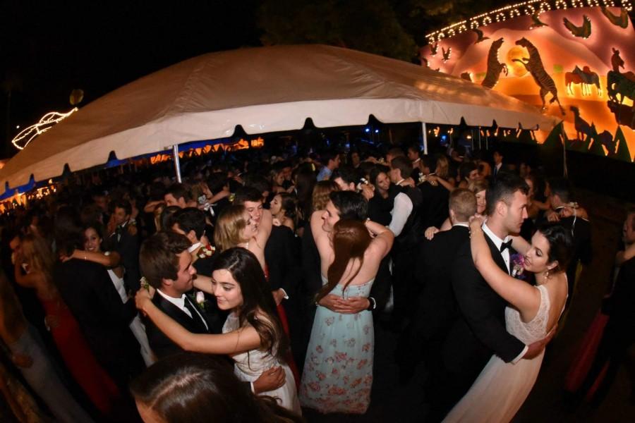 Prom attendees take A Stroll Down the Red Carpet at the San Diego Zoo last year. 