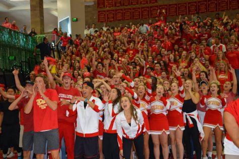 Seniors come together as one unit to participate in the Our House chant at the fall 2016 rally.