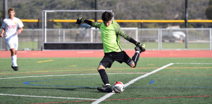 Cathedral+Catholic+High+School+student+athlete+Aidan+Cervany+%E2%80%9819+has+played+goalie+on+the+Dons+varsity+soccer+team+for+the+past+four+years%2C+allowing+him+to+represent+his+school+and+grow+closer+with+his+teammates.