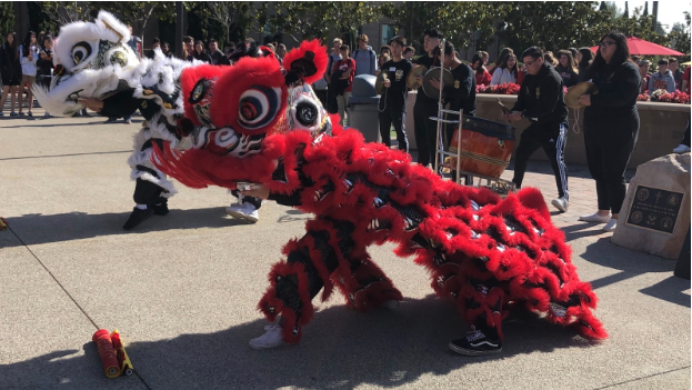 Celebrating the vast array of cultures present on campus, Cathedral Catholic High School began its annual Catholic Schools Week with a festival of Chinese culture and traditions. In order to welcome the Chinese New Year, CCHS hosted a Lion Dance in the For God and Country Plaza during lunch for students and faculty alike to enjoy. 
