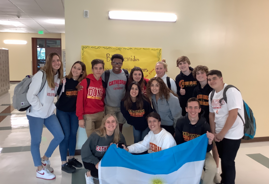 Cathedral Catholic High School spanish students and the Argentinian exchange students pose for a picture on their first day visiting CCHS. The exchange students will spend one month at CCHS before moving on to the next city on their trip.