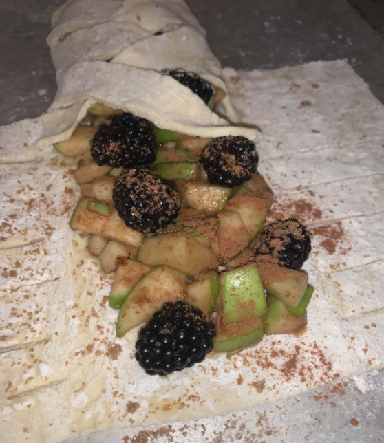 Cathedral Catholic High School alumna Sofia Torres ‘18 baked an apple cinnamon and blackberry twist to celebrate Easter and cope with the California stay-at-home order. 