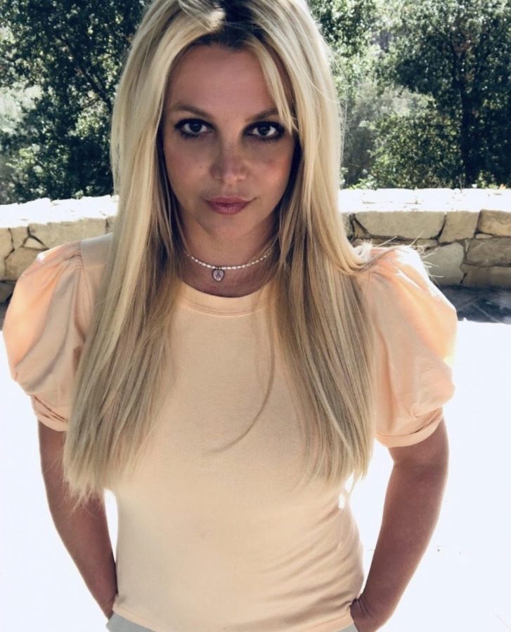 Britney+Spears+has+become+much+more+active+on+social+media+since+the+release+from+her+conservatorship.+Throughout+the+last+year%2C+she+used+the+social+media+platform+as+a+means+of+reaching+out+to+her+fans%2C+some+of+which+claim+she+left+clues+regarding+her+negative+feelings+towards+the+legal+boundaries+placed+on+her.