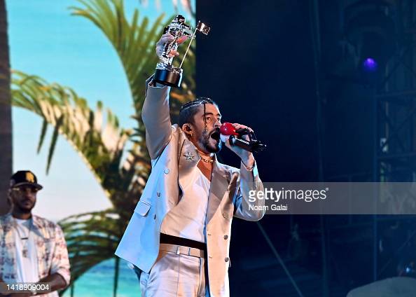 NEW YORK, NEW YORK - AUGUST 28: Bad Bunny performs at Yankee Stadium for the 2022 MTV VMAs broadcast on August 28, 2022 in New York City. (Photo by Noam Galai/Getty Images for MTV/Paramount Global)