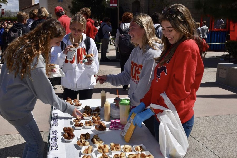 CCHS’ Best Buddies Club are selling Cinnabon bites to fellow classmates in order to raise money for their club’s activities in the future. But no matter how much CCHS hyped up the carnival, students were still choosing to leave early. Why?