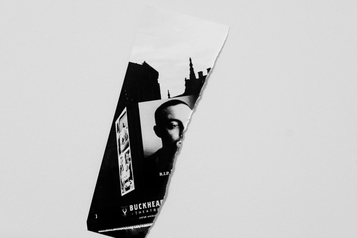 This half-torn poster of Mac Miller encapsulates his life. Since it was cut short, it almost feels that fans only got half the picture of what his life could have been.

Photo by Taylor Deas-Melesh on Unsplash